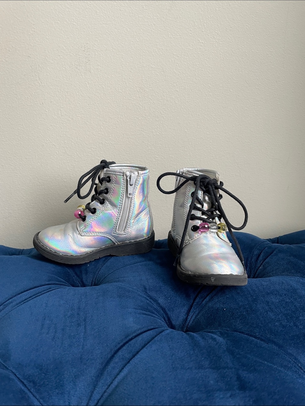 The Children's Place Holographic Silver Lace-Up Kids Boots